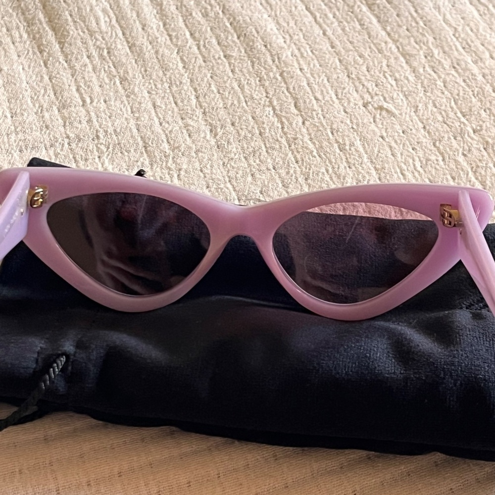 The Attico Purple Sheer Sunglasses - Picture 5 of 9